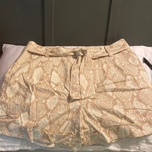 Paper bag shorts